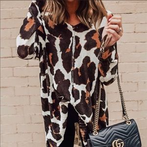 Show me Your Mumu HUG ME WILDCAT SWEATER